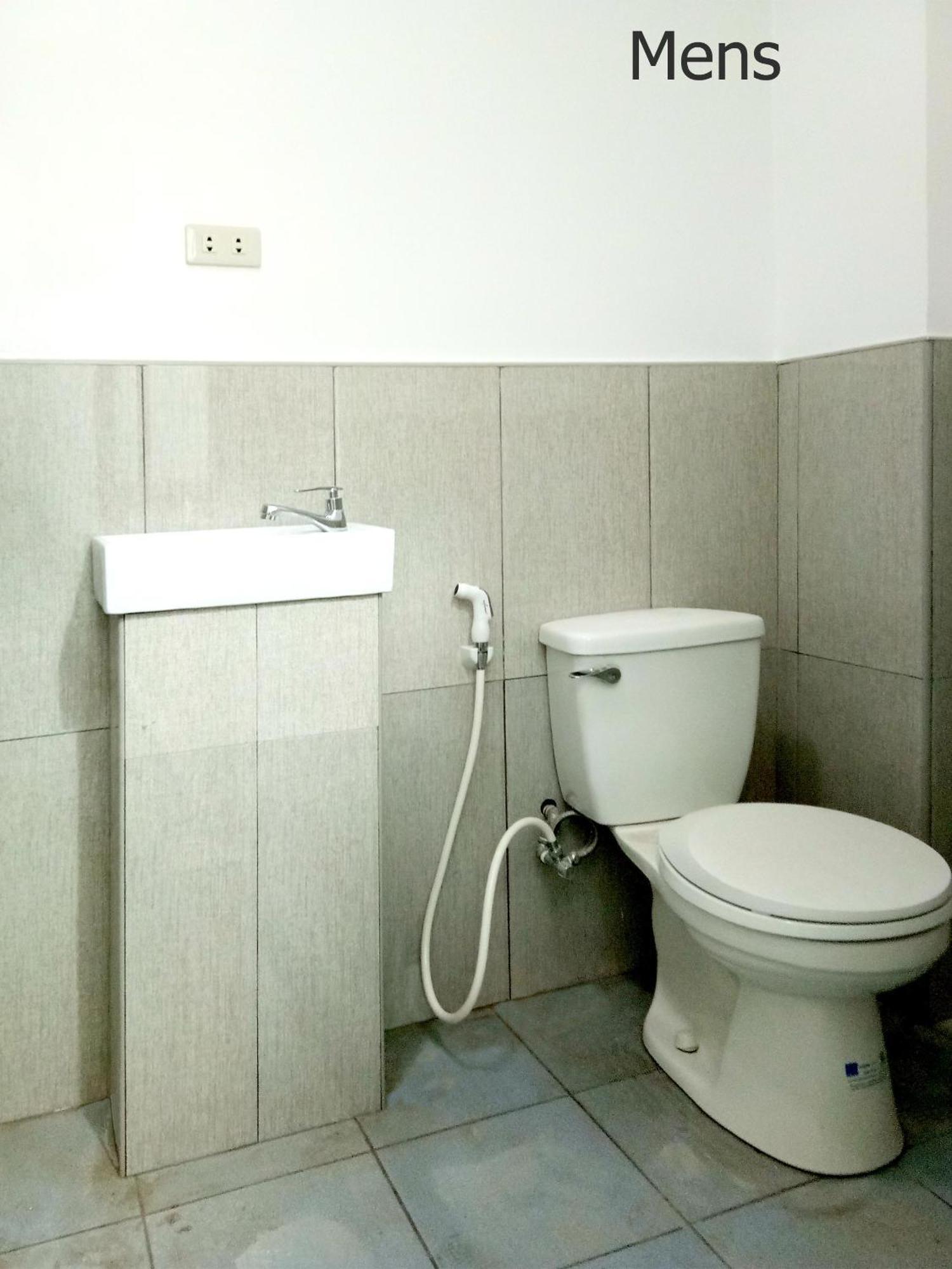Leizel'S Bed & Breakfast Palompon Экстерьер фото
