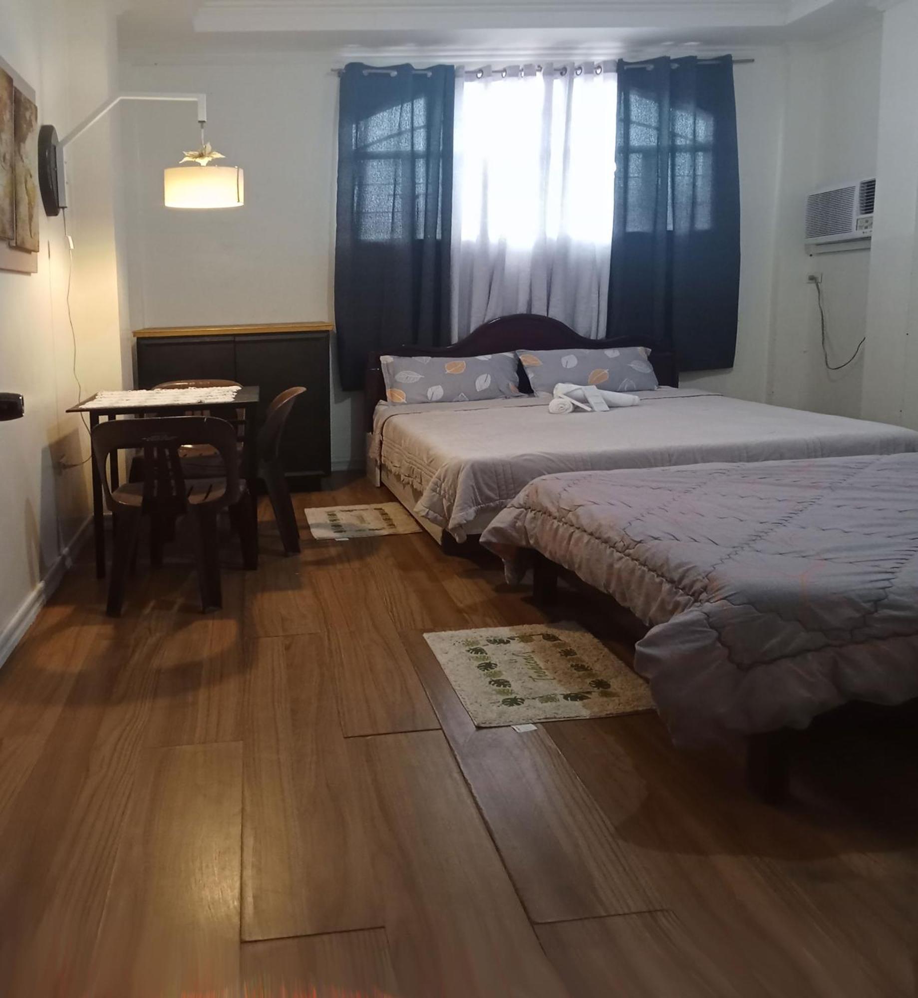 Leizel'S Bed & Breakfast Palompon Экстерьер фото